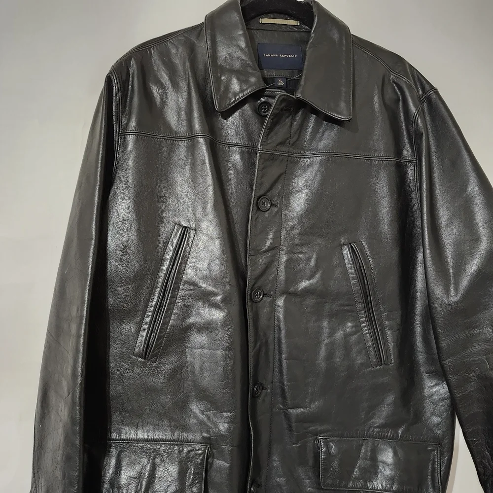 Banana Republic Vintage Men's Black Leather Jacket - XL - Picture 2 of 10